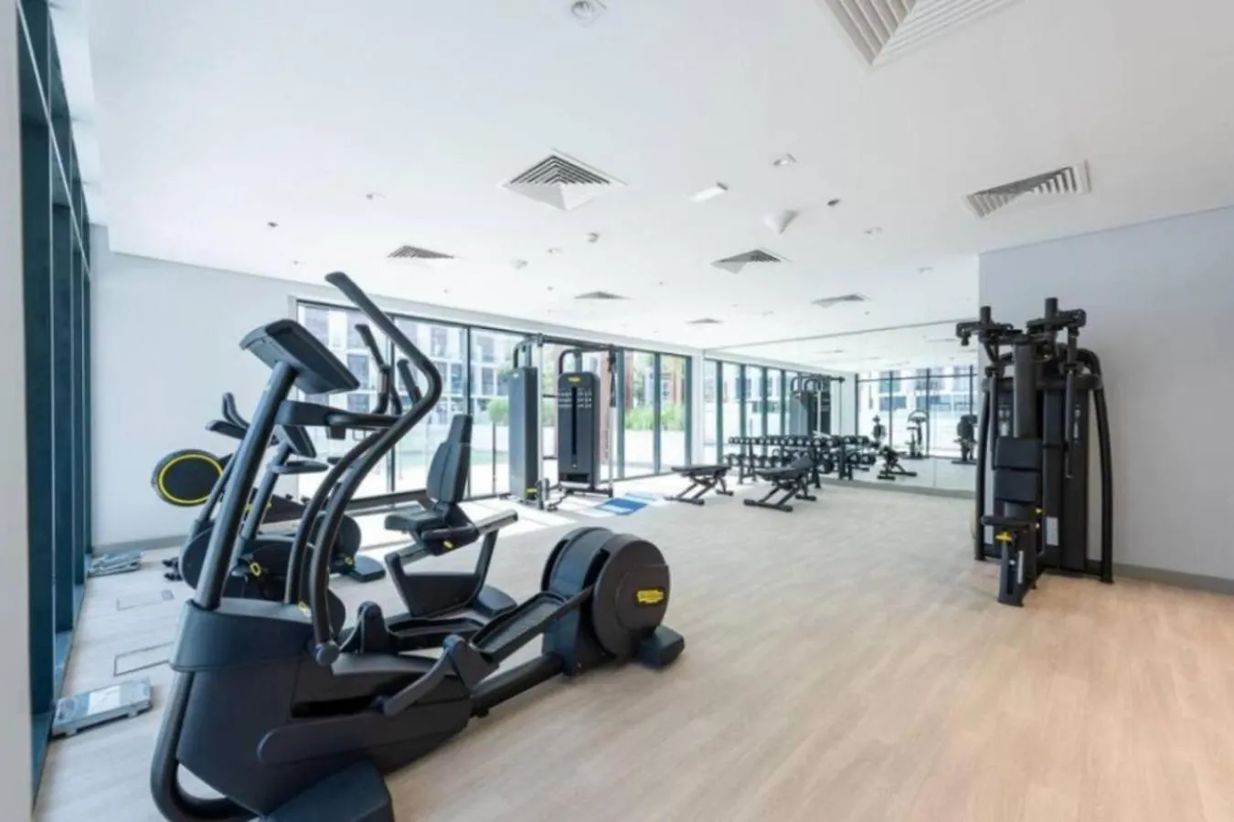 Elegant 1Br At Azizi Riviera Apartment Dubai