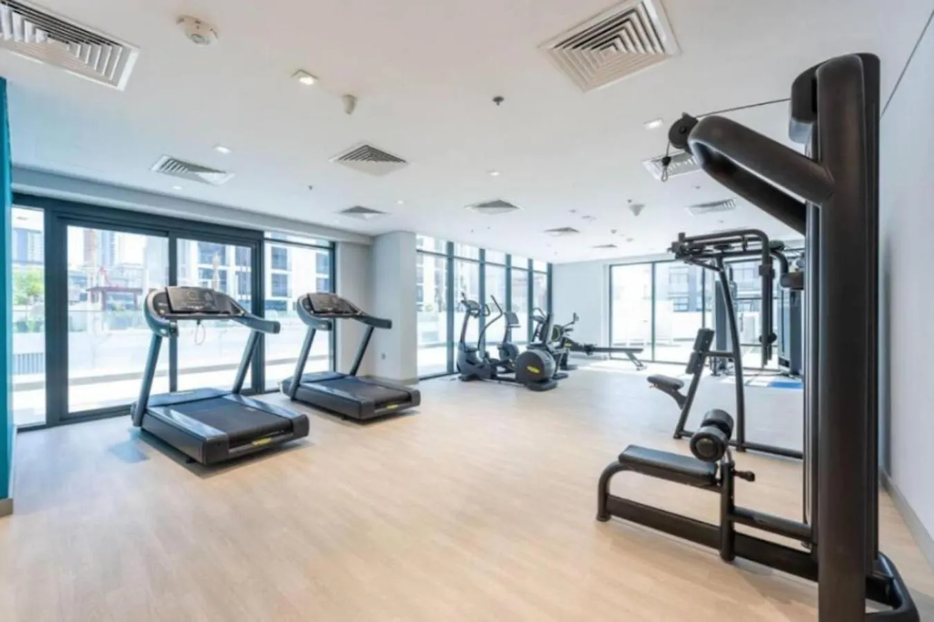 Elegant 1Br At Azizi Riviera Apartment Dubai